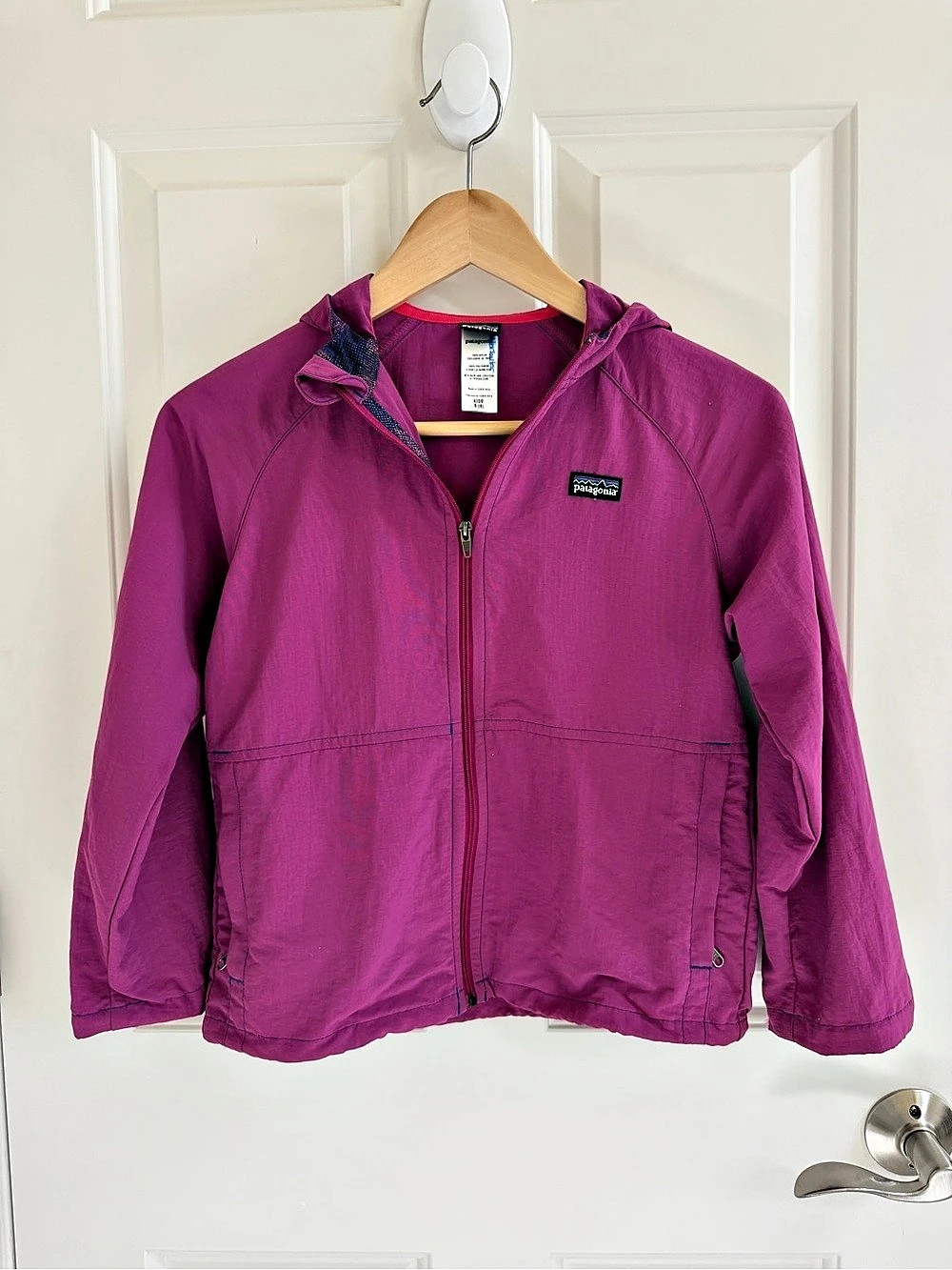 Patagonia Kids' Baggies Jacket Purple Girls' Small (8)